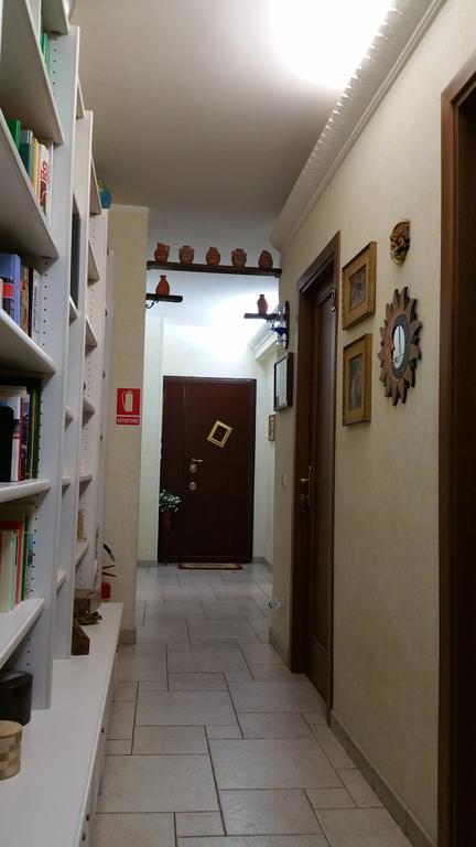 Bella Roma Domus Acomodação com café da manhã Exterior foto