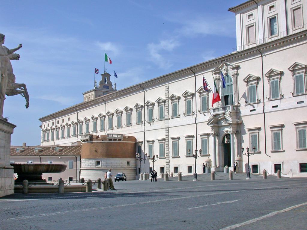 Bella Roma Domus Acomodação com café da manhã Exterior foto