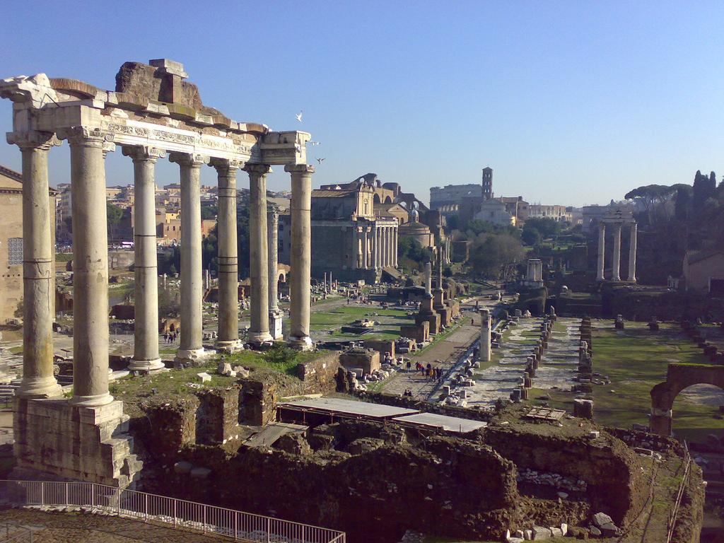 Bella Roma Domus Acomodação com café da manhã Exterior foto